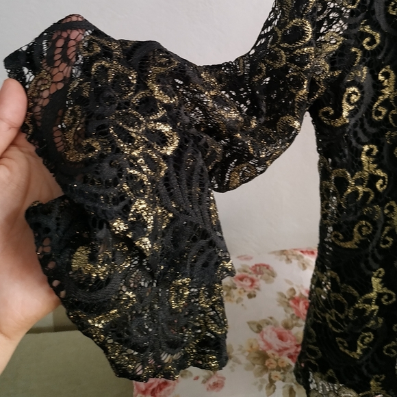 Dorothy Perkins lace Blouse - Picture 4 of 5
